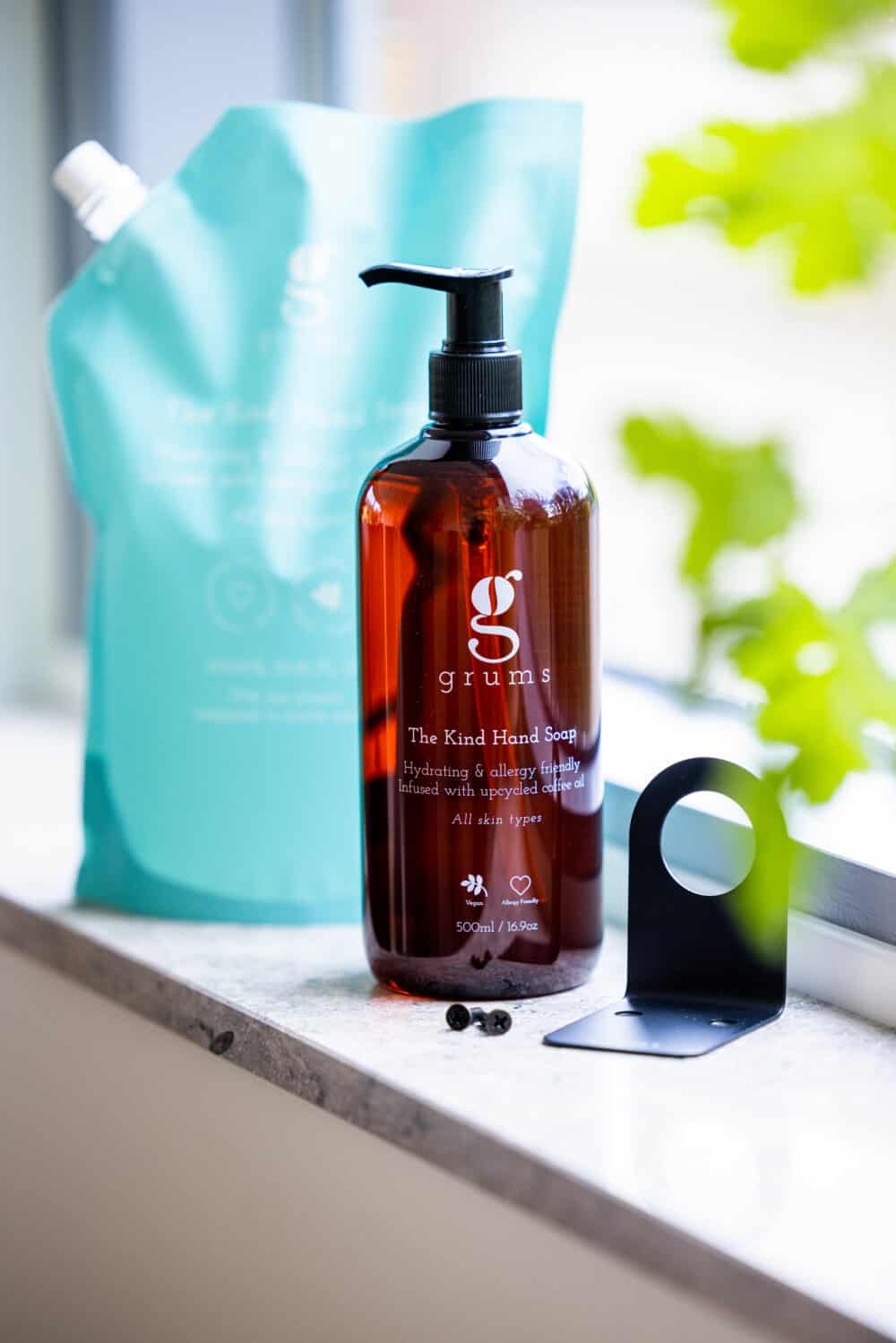 the kind hand soap refill 1000 ml pose
