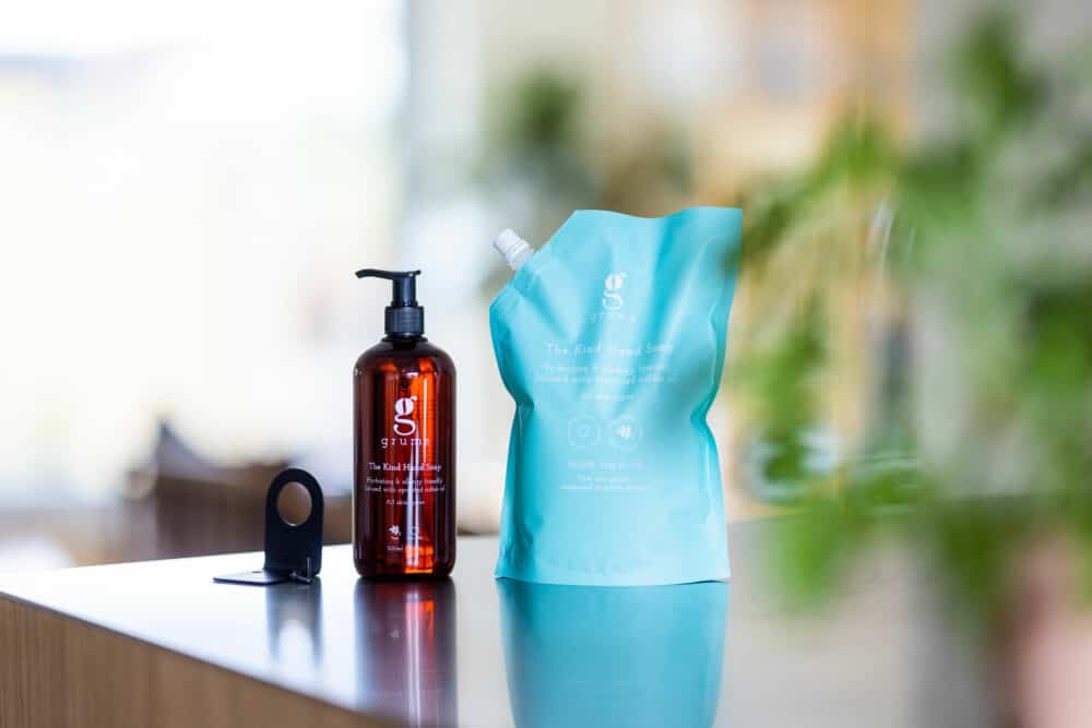 the kind hand soap refill 1000 ml pose